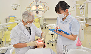歯科診療補助